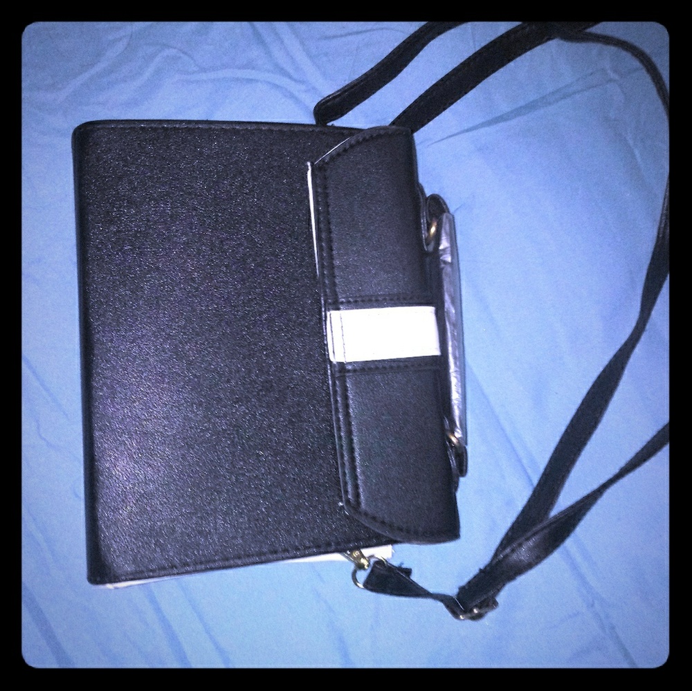 Messenger cross hand bag